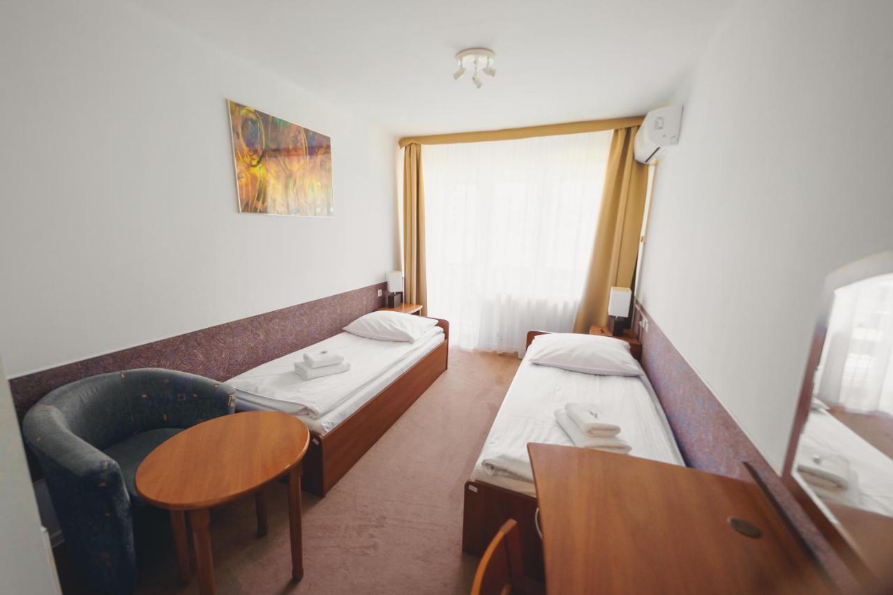 Elita Hotel & Restauracja Iwonicz-Zdrój Eksteriør billede