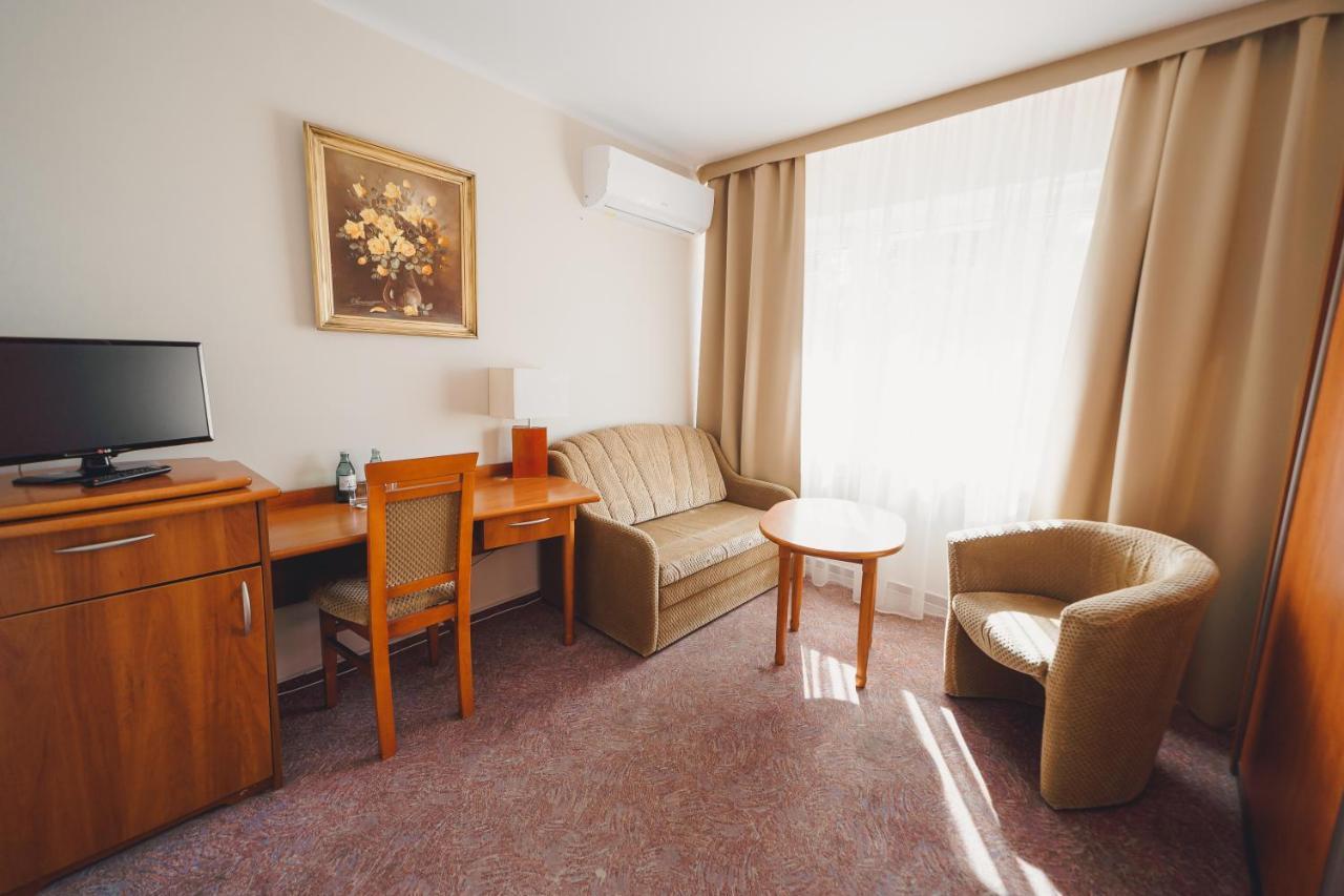 Elita Hotel & Restauracja Iwonicz-Zdrój Eksteriør billede