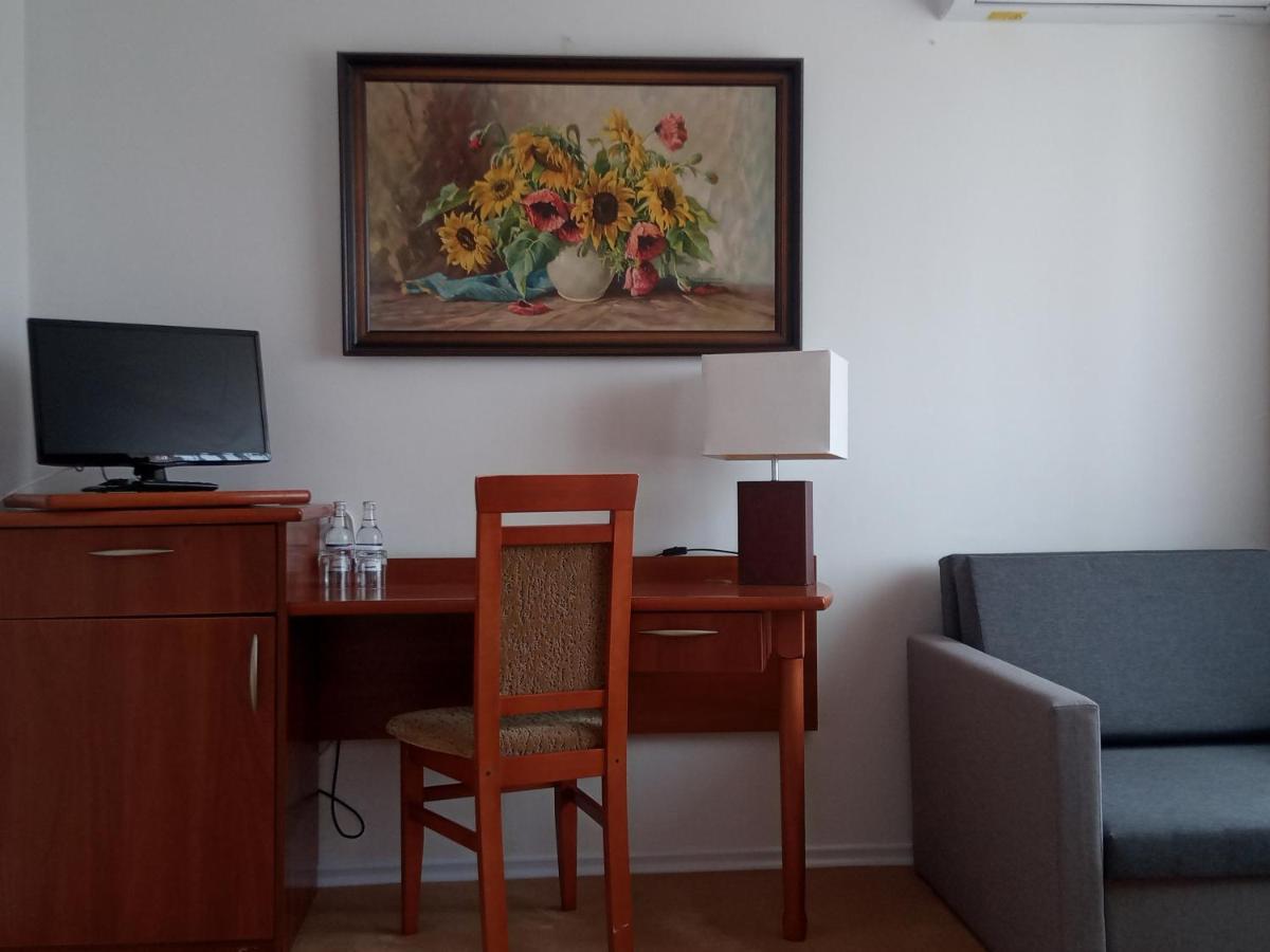 Elita Hotel & Restauracja Iwonicz-Zdrój Eksteriør billede